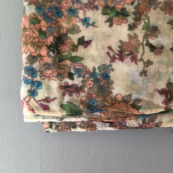 Scarves - Picture 3 of 3